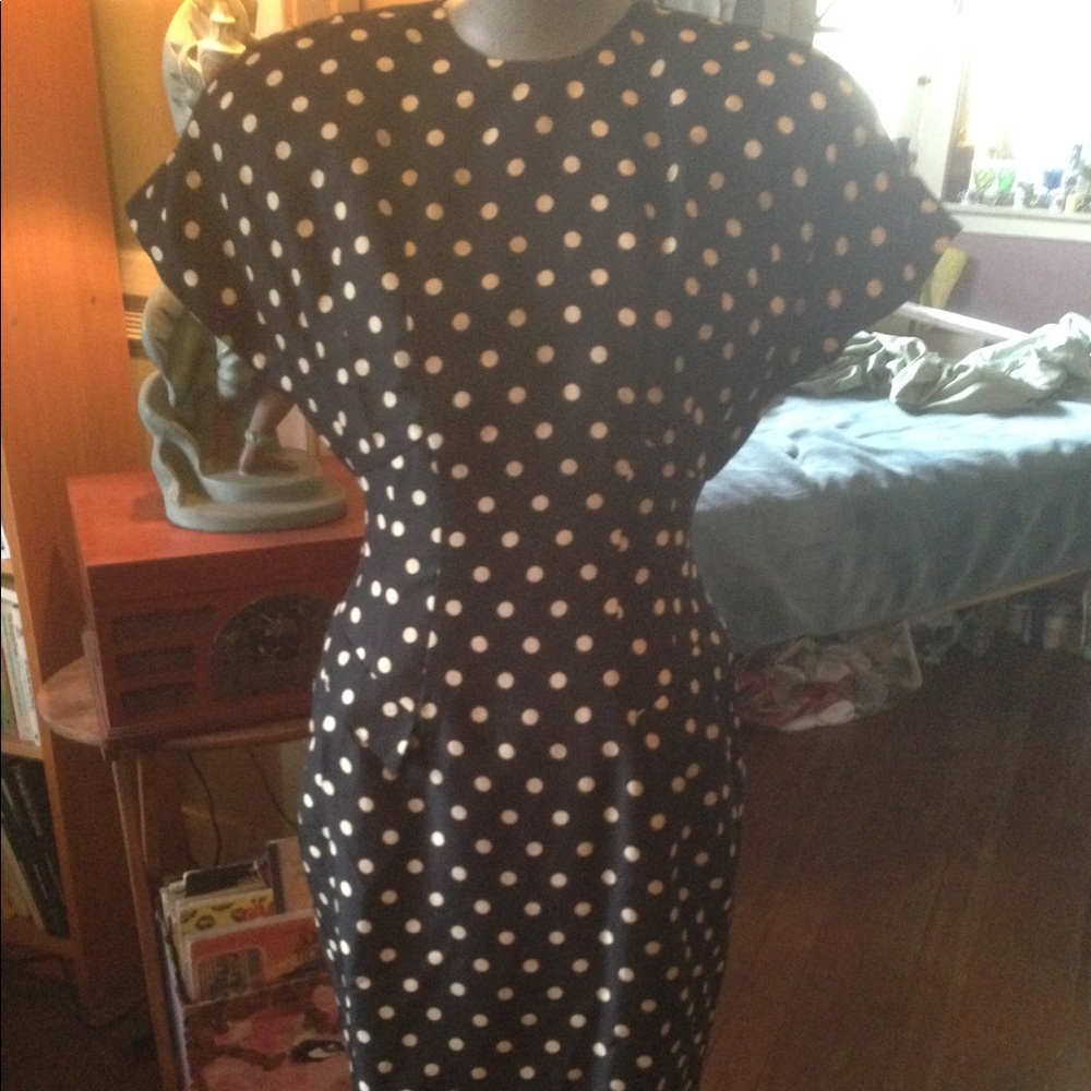ANN TAYLOR silk polka dots